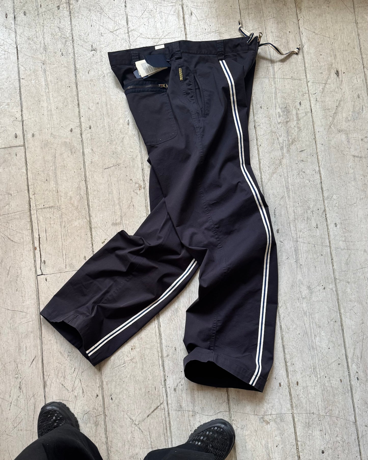 Early 2000s Navy Center Striped Taping Pants  (28 + 36 )